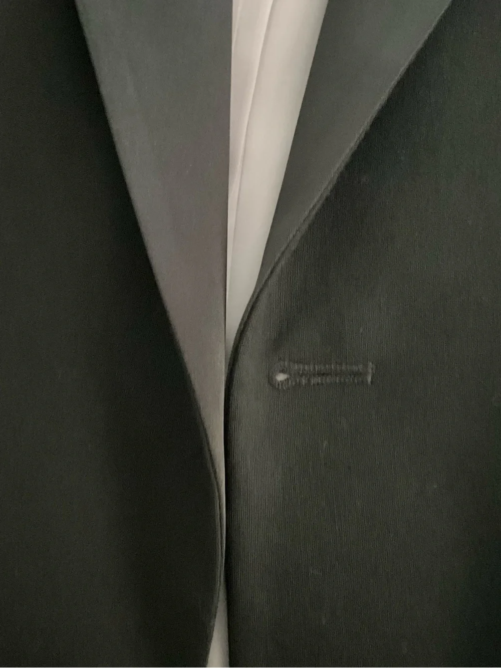 Gingiss Tuxedo Men’s Large - Adjustable.  Vintage and only worn twice.